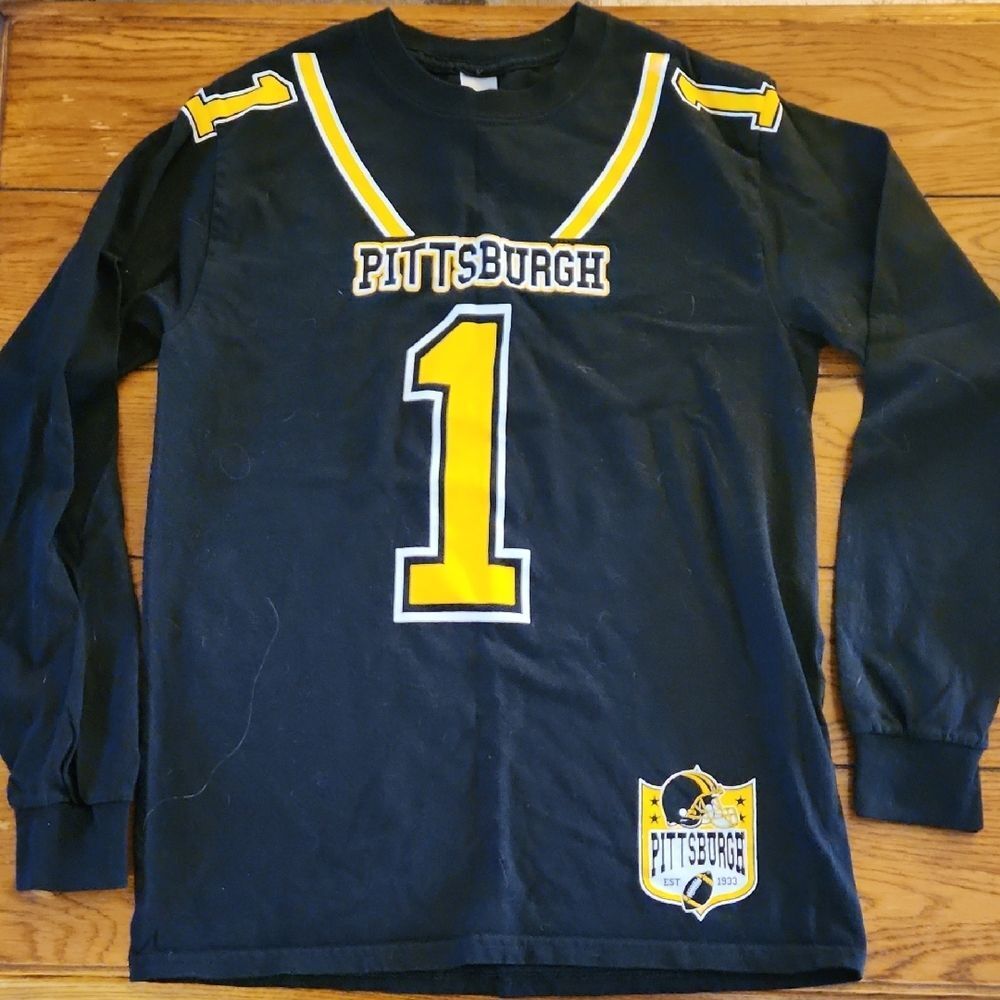 Gildan Womans Small Long Sleeve Shirt Pittsburgh Steelers